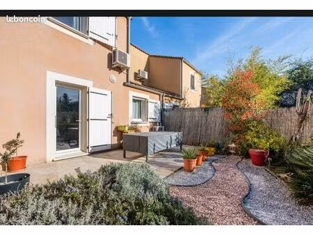 villa dans résidence sécurisée gaujac