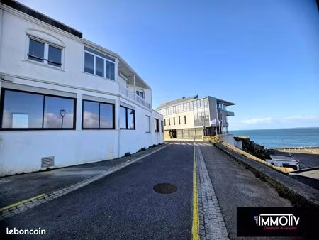 studio 1 pièce 14 m²