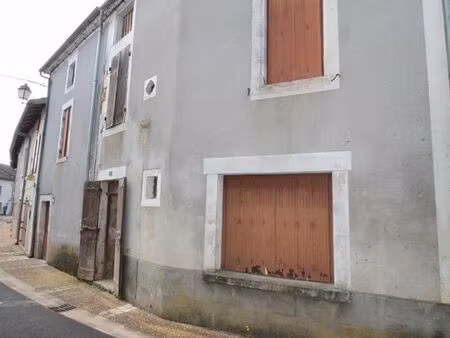 maison 2 pièces 61 m²