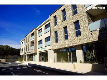 bureaux 90 m² sanary-sur-mer