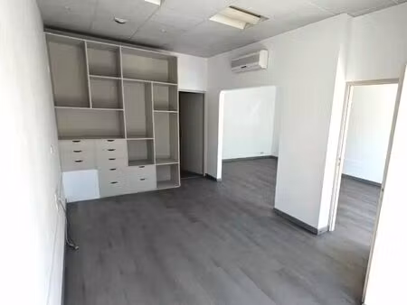 a vendre. local commercial rénové à besançon