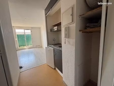 studio 1 pièce 25 m²