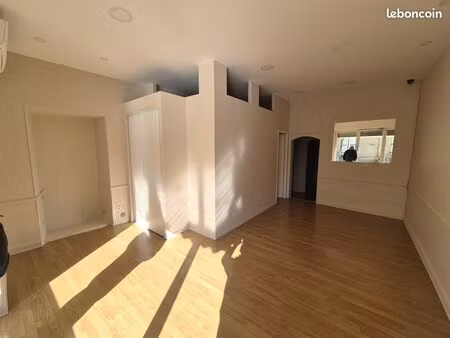 local commerce centre ville limoux location