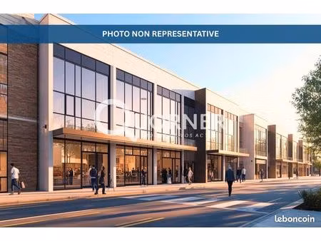 local 550 m² brunoy