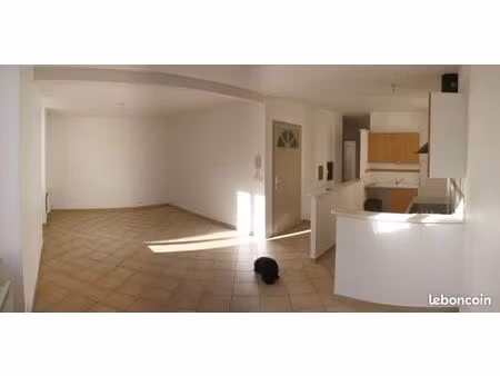 f3 confort à herepian (30km nord béziers)