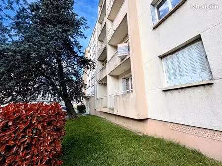 appartement 3 pièces 55 m²