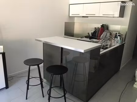 appartement 32m2 parking et cave