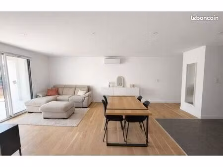 maison mitoyenne 93m2 résidence sécurisé vergeze