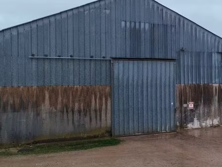 a vendre hangar agricol
