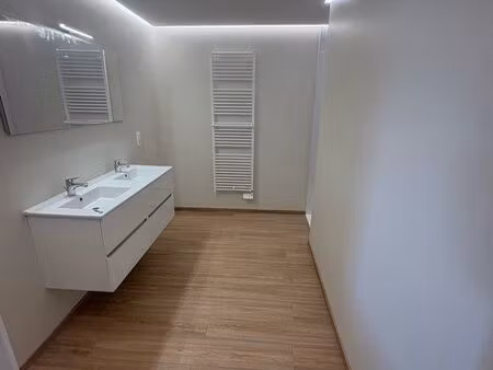 appartement 100m2 à louer - le deschaux