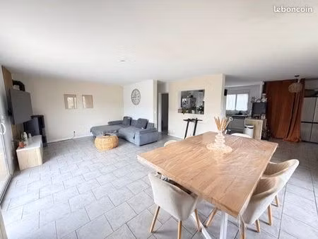 maison 5 pièces 158 m²