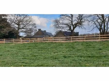 corps de ferme à rénover - monts d'arrée