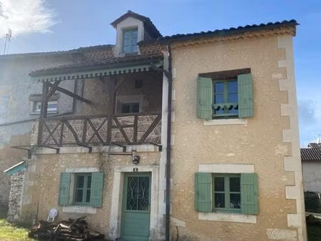 charmante maison en pierre en dordogne