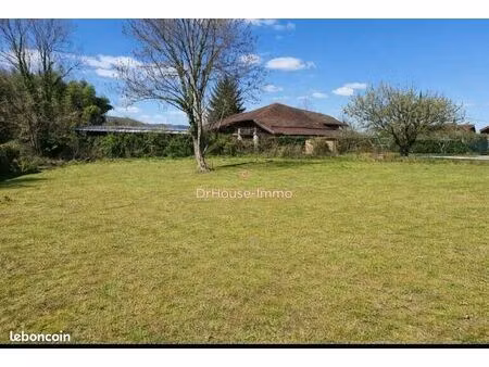 terrain 1145 m² rovon