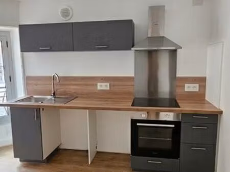 à louer – appartement t2 non meublé de 48 m² entièrement rénové