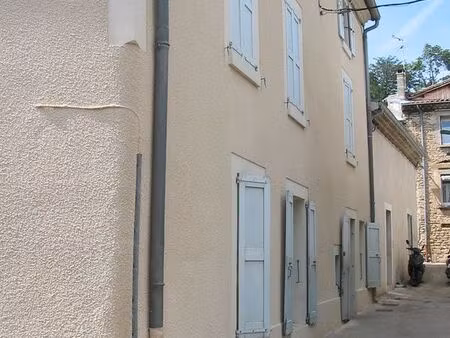 immeuble de 4 appartements