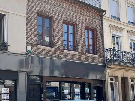 immeuble centre bourg achard