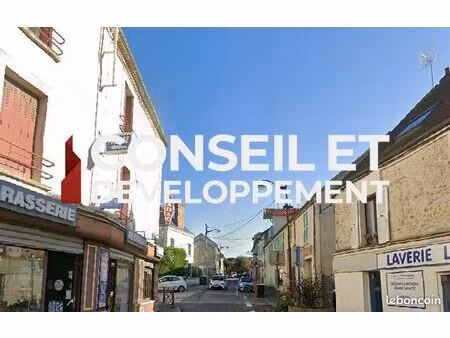 boutique 45 m² bretigny sur orge