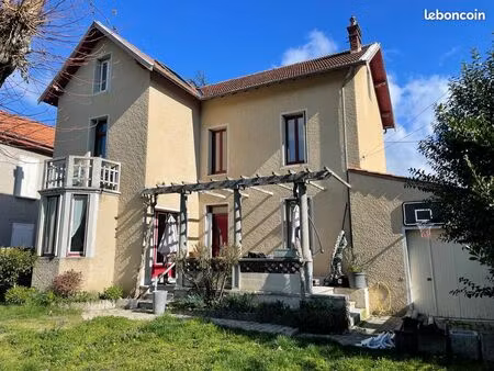maison 7 pièces 170 m²