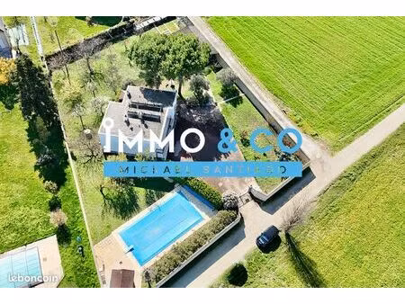 propriété 7 pièces 172 m²