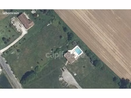 terrain 3 878 m² moulinet