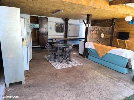 terrain de loisir à vias plage