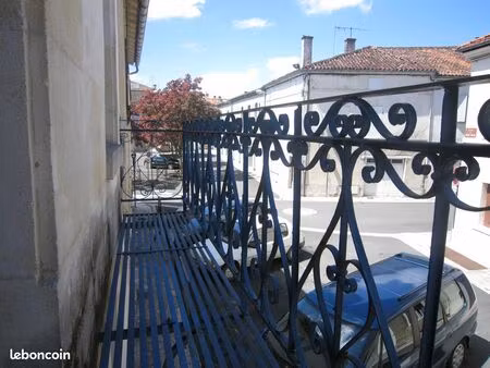 cognac : immeuble de rapport