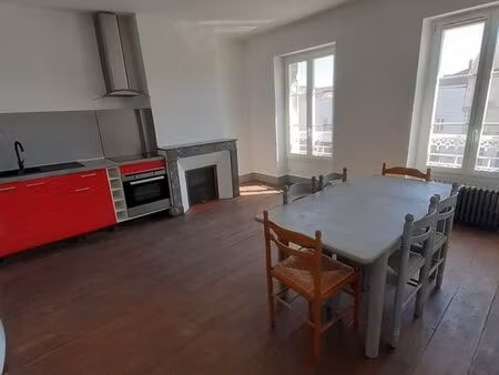 appartement 2ieme étage 80m2