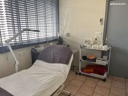 fonds de commerce institut de beauté