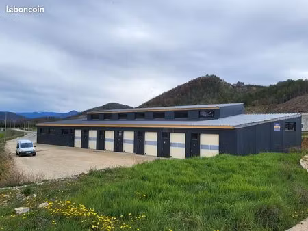 location local 75 m2 aouste sur sye