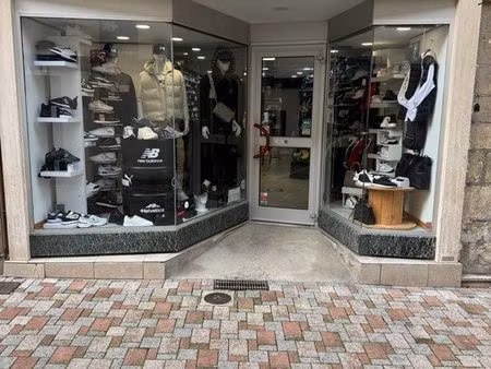 à vendre ou à louer locale commercial et habitation