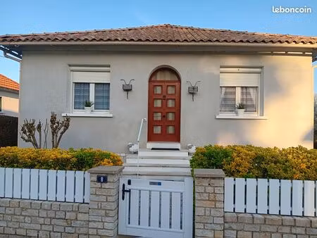 maison individuelle avec piscine