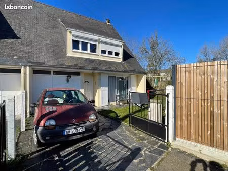 maison 5 pièces 94 m²