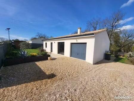 maison récente de plain pied encore sous décennale