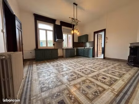 maison de village 6 pièces 214 m²