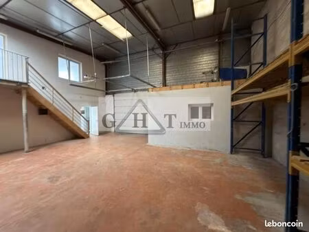 local industriel 200 m²