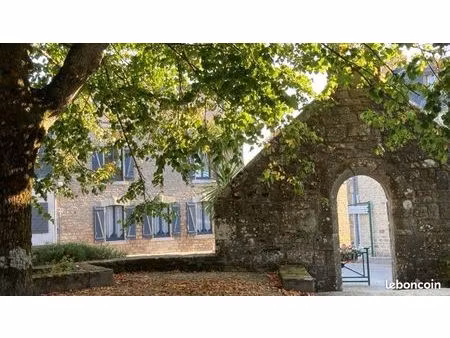 maison à louer - bourg de crac’h