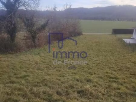 terrain 685 m² saint jean de bournay