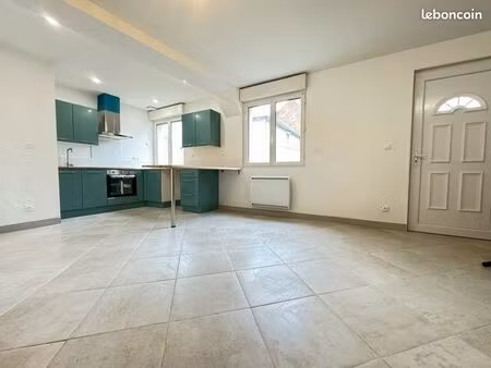 apparemment type 3 avec garage