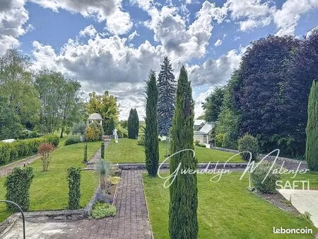 propriété 10 pièces 312 m²