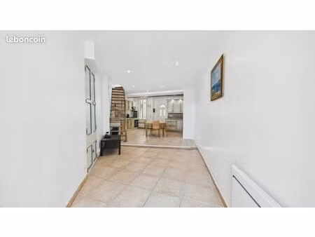 maison agréable et lumineuse magalas