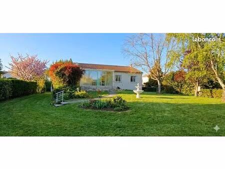 magnifique maison 17400 de 172m² 6 pièces