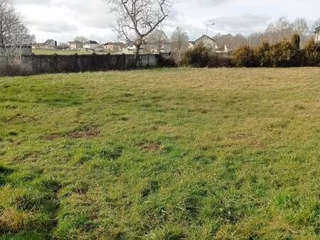 terrain plat 2900 m2