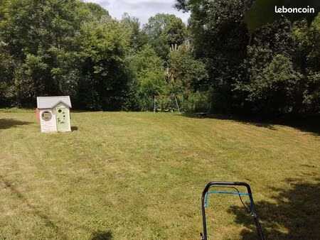 terrain constructible 520 m² – plein sud – cadre verdoyant et paisible