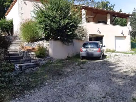 maison sur sous-sol total dans village 20 mn villeneuve sur lot