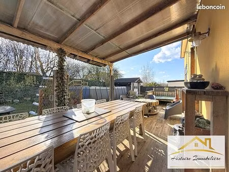 maison 6 pièces 137 m²