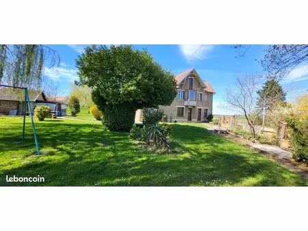 maison 9 pièces 194 m²