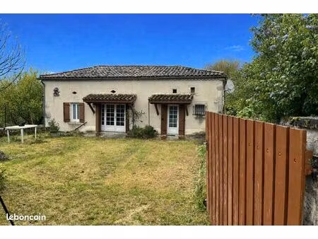 maison à la campagne