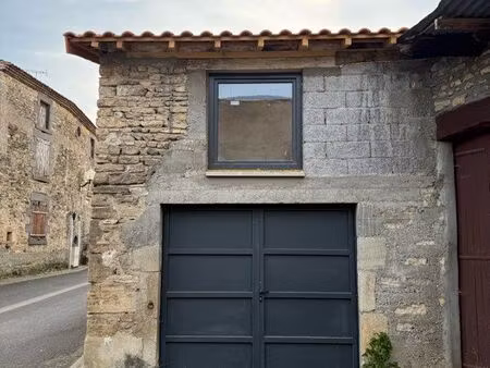 grange entièrement rénovée  située à vassel