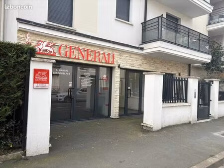 local 19 m² villemomble